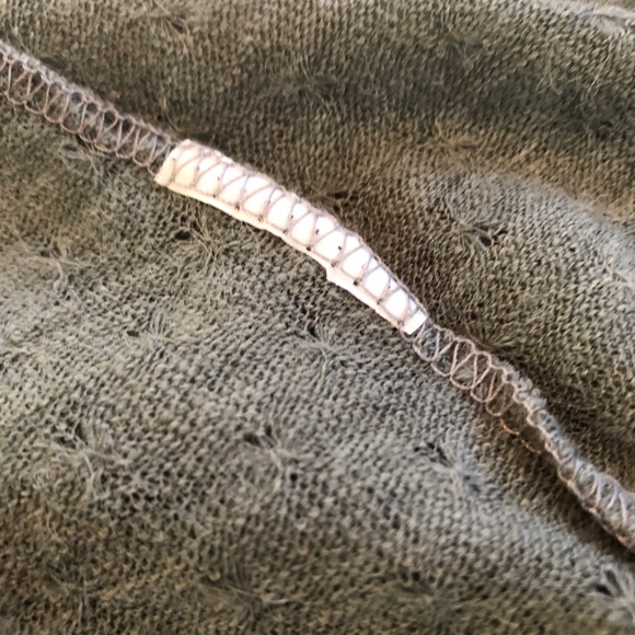 Romy Gray Short Sleeve Button Up Cardigan size XL - Picture 6 of 6